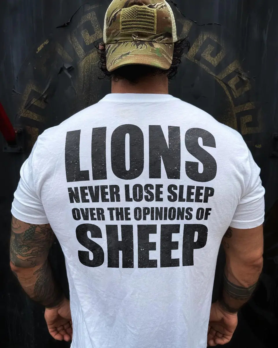 Lions never lose sleep Print Men's T-shirt