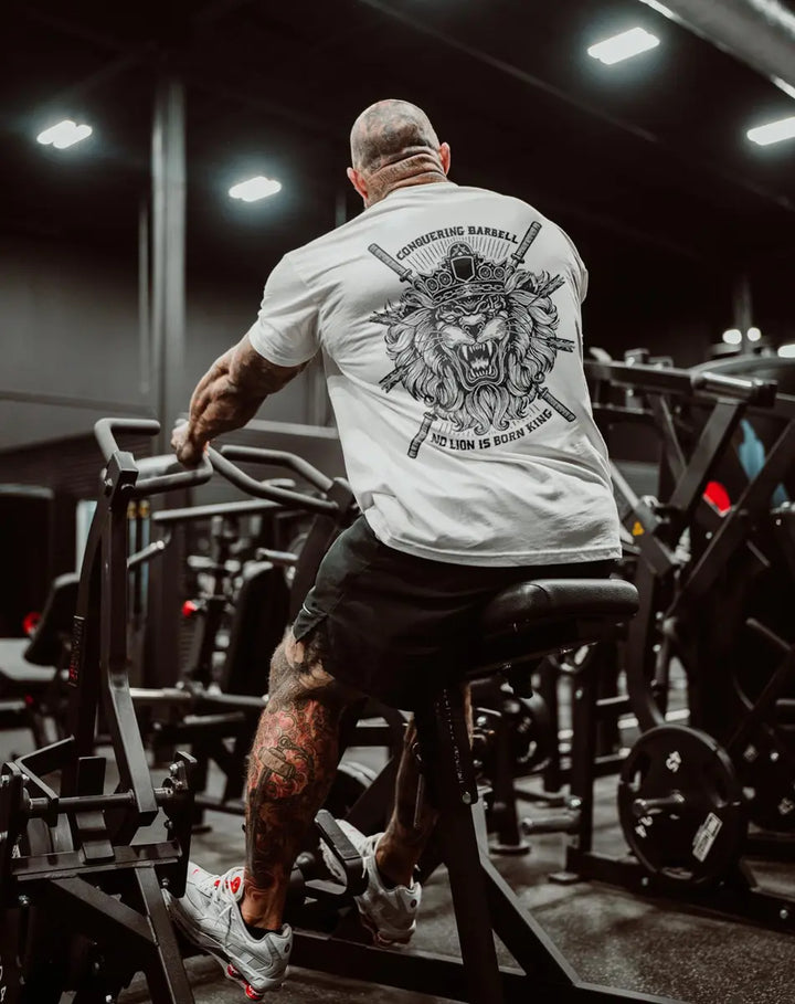 Conquering Barbell No Lion Is Born King Printed Men's T-shirt